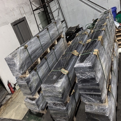 P20 MOULD STEEL WIT MILLENDE EN GRINZENDE VELDEN: oppervlakhardheid 28-35HRC